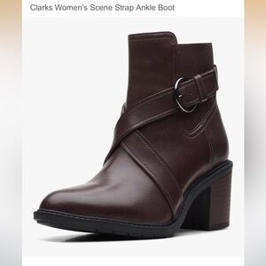 Clarks Collection Scene Strap Ankle Boots Burgundy Leather Side Zip Sz 8 LKNW!